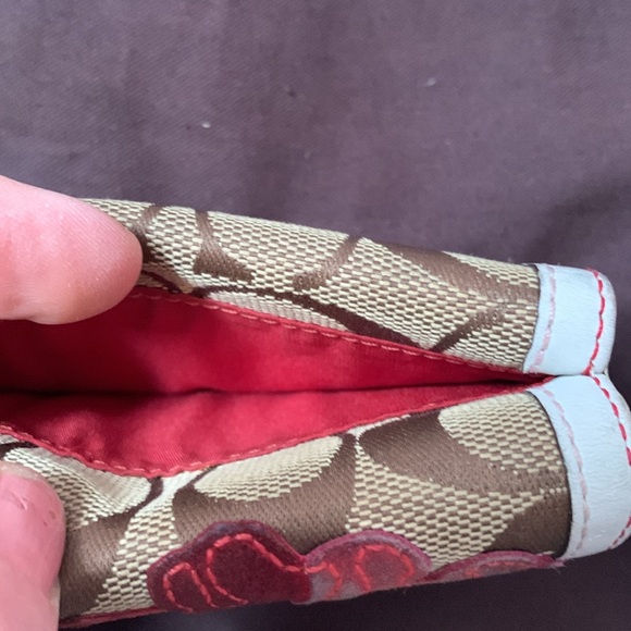 Coach Monogram Poppy wallet - Picture 8 of 14